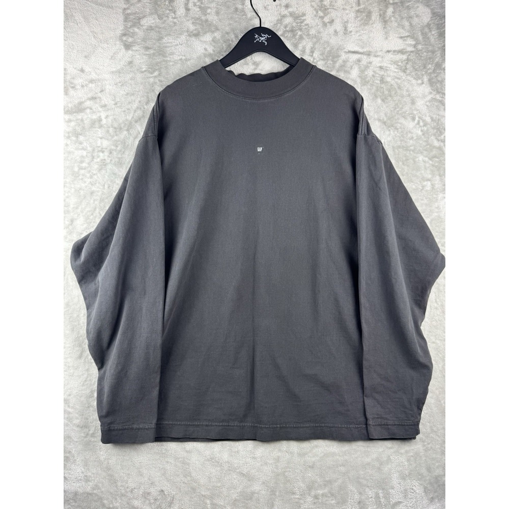 YZY GAP Logo Cotton Black Crewneck Long Sleeve Mens Medium Boxy Fit Kanye